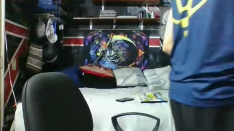 Andrew online show from April 26, 1:58 am