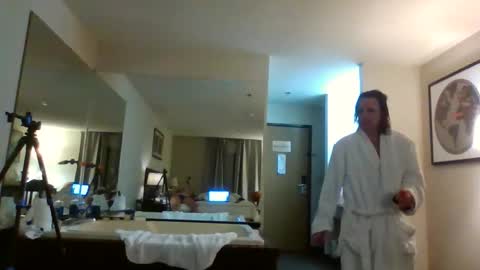 trojanswingers online show from February 24, 6:33 am