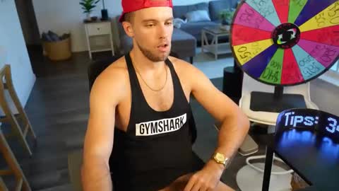 Snapshot of troy_greenxo chatting on October 8, 9:45 pm Troy Green online show from October 8, 9:45 pm