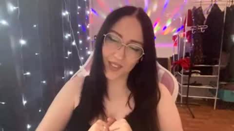 Amelia online show from October 21, 5:08 am