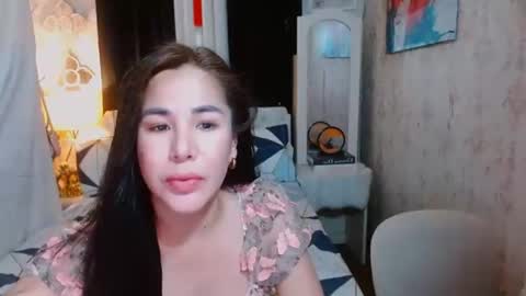 Snapshot of true_belle chatting on January 5, 7:17 am GODDESS BELLE online show from January 5, 7:17 am