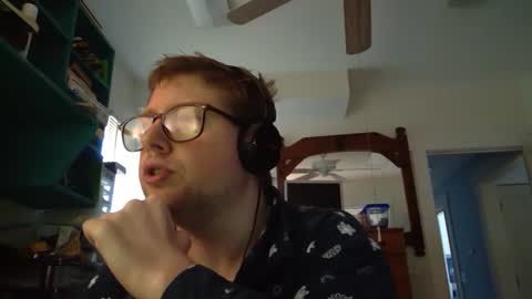 HandicappedLaugher online show from December 3, 5:45 pm