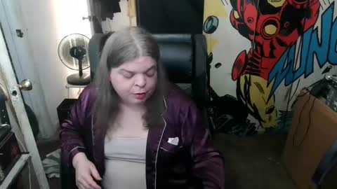 Anne online show from February 10, 1:33 pm