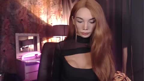 Snapshot of ts_athisa chatting on February 22, 12:29 pm ts_athisa online show from February 22, 12:29 pm