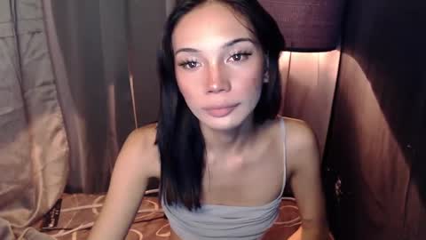 Snapshot of ts_athisa chatting on February 25, 12:34 pm ts_athisa online show from February 25, 12:34 pm