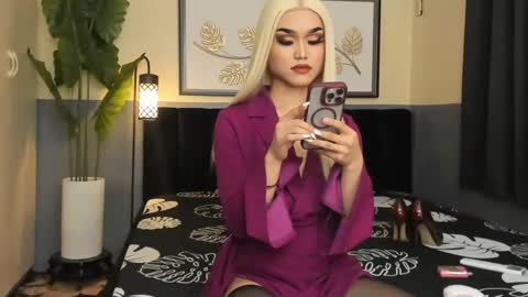 Saskia online show from January 7, 7:10 am