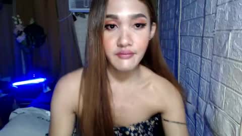 Carla online show from December 7, 6:43 am