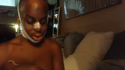 Snapshot of tsamberwhite007 chatting on December 15, 5:50 pm Amber White online show from December 15, 5:50 pm