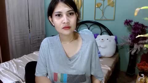 SHENA  online show from January 30, 9:36 pm