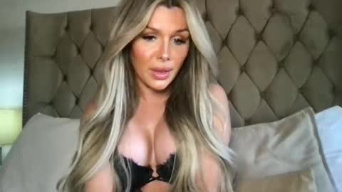 eva online show from April 30, 2:45 pm