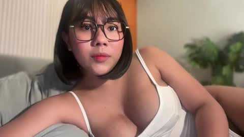 Snapshot of tsgirlcutie chatting on October 26, 7:53 pm Valeria online show from October 26, 7:53 pm