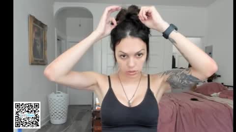 Ts Mary Jane online show from March 6, 8:27 pm