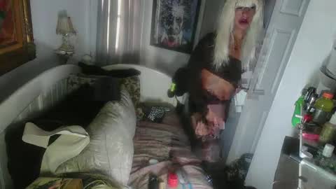 Snapshot of tsmilasdoee chatting on January 11, 11:46 pm Sassy Star online show from January 11, 11:46 pm