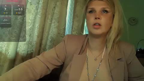 Annika online show from September 13, 9:09 am