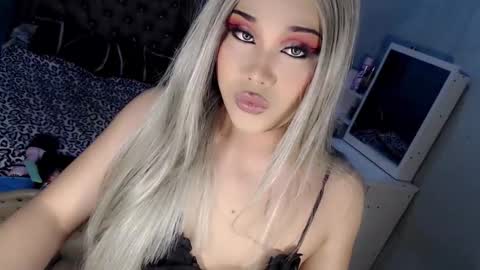jayvie online show from October 1, 1:11 am