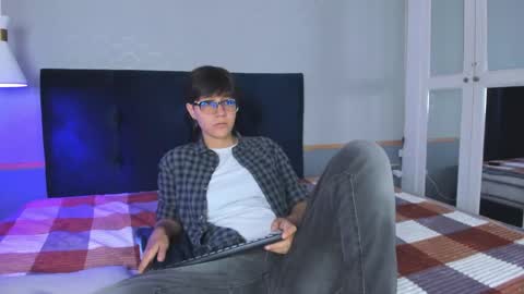 Maru online show from September 20, 8:10 pm