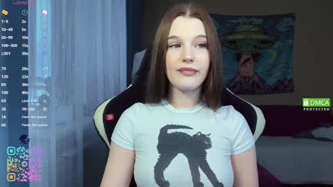 Snapshot of tsukuemi_no_mikoto chatting on February 20, 3:03 am Sonya on vacation until online show from February 20, 3:03 am