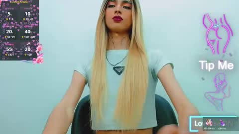 Snapshot of ttimy_x_boy chatting on November 12, 5:19 am ttimy online show from November 12, 5:19 am