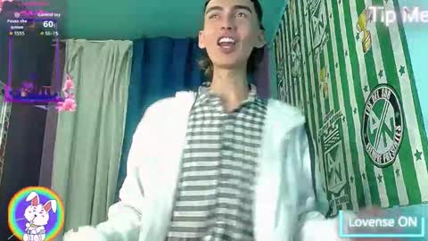 Snapshot of ttimy_x_boy chatting on November 29, 11:30 pm ttimy online show from November 29, 11:30 pm