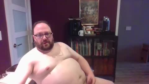 Snapshot of tuckwell chatting on December 4, 4:49 pm tuckwell online show from December 4, 4:49 pm