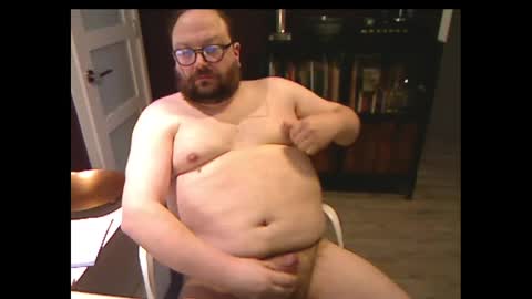 Snapshot of tuckwell chatting on February 28, 12:20 pm tuckwell online show from February 28, 12:20 pm