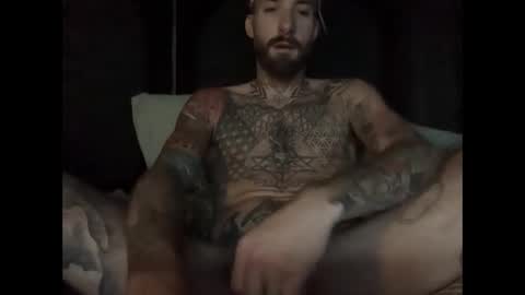 Snapshot of tuhands chatting on September 27, 10:31 am Tuhands online show from September 27, 10:31 am