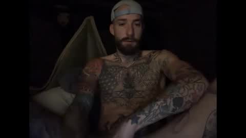 Snapshot of tuhands chatting on November 5, 6:35 am Tuhands online show from November 5, 6:35 am