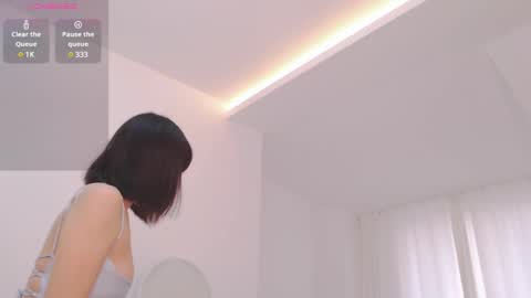 Snapshot of tumilio chatting on December 5, 5:15 am TumiLio online show from December 5, 5:15 am