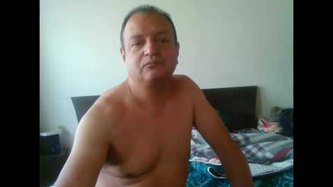 Snapshot of tuserasmia chatting on December 31, 6:35 pm Mario Ramirez online show from December 31, 6:35 pm