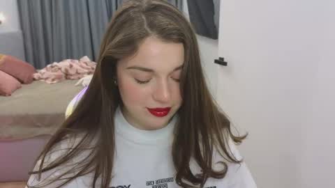 Snapshot of tutti_frutti_ chatting on February 16, 12:08 am Ariana online show from February 16, 12:08 am