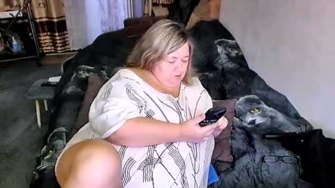 Lana online show from October 21, 9:43 am