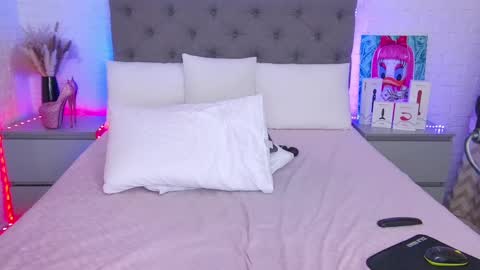 Hallie online show from March 4, 7:51 am