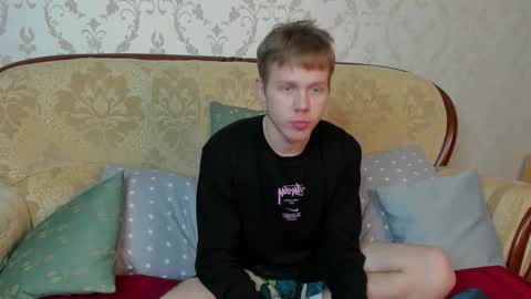 Angus online show from November 8, 7:12 pm