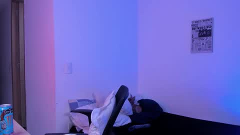 Eve  Lili online show from December 19, 10:28 pm