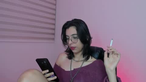 Eve  Lili online show from June 6, 12:38 am