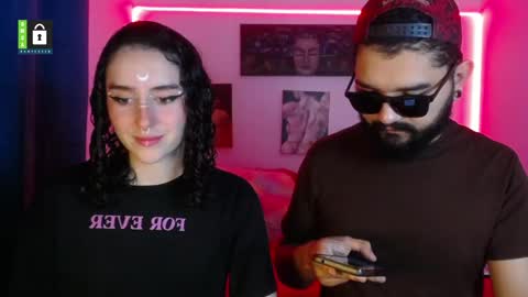Snapshot of twinflamesxx chatting on February 25, 8:09 pm TwinFlamesXX online show from February 25, 8:09 pm