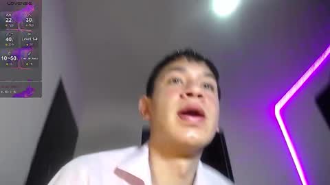 Snapshot of twink_daren chatting on March 1, 5:27 pm Mr Daren online show from March 1, 5:27 pm