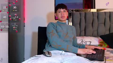 Snapshot of twink_daren chatting on September 25, 4:32 pm Mr Daren online show from September 25, 4:32 pm