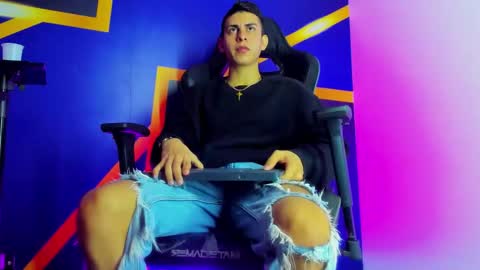 twink_scott19 online show from November 30, 4:49 am