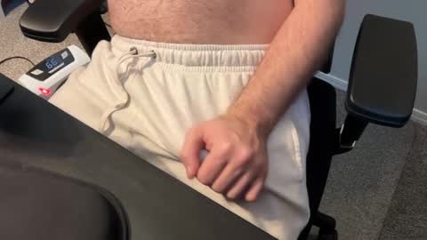 Tell me what to do online show from February 14, 7:10 pm