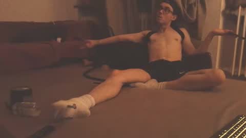 Snapshot of twinksession chatting on December 1, 2:49 am Twink online show from December 1, 2:49 am