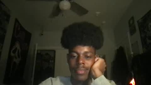 twinkywinkyylol online show from January 17, 9:03 am