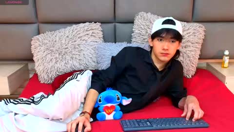 twinslovers_ online show from October 24, 12:52 am