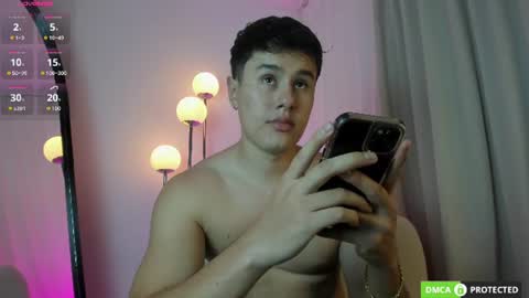 twintease online show from July 17, 4:23 pm
