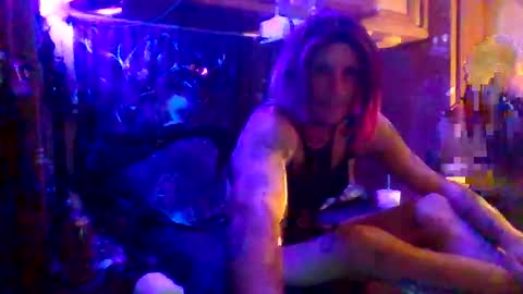 Snapshot of twiztidleeanna69 chatting on November 5, 8:58 am Tintilizing Excitement online show from November 5, 8:58 am