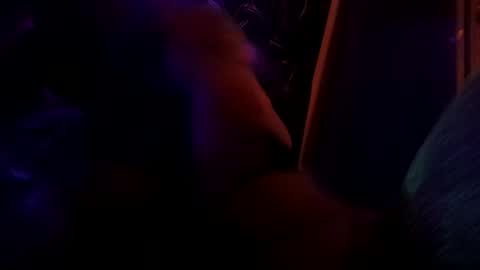 Snapshot of twiztidleeanna69 chatting on November 18, 11:14 am Tintilizing Excitement online show from November 18, 11:14 am