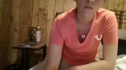 twizzler_twizzle online show from January 17, 12:04 am