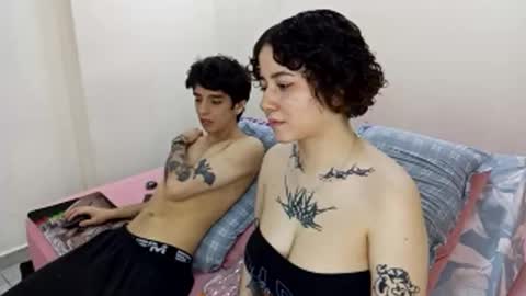 Snapshot of two_souls69 chatting on December 15, 7:51 pm Matt online show from December 15, 7:51 pm