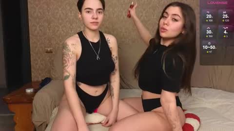 Welcome guys We Lili and Vic  PVT open online show from March 20, 4:39 am