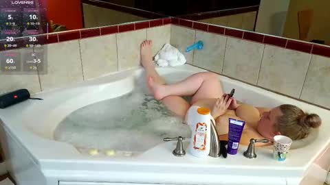 twooafterdark online show from February 8, 4:49 am